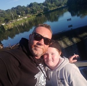 Meet your Posher, Stuart